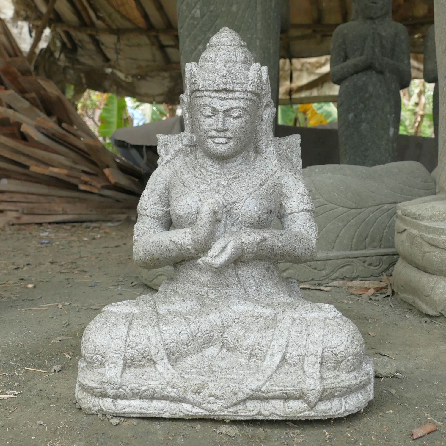  Product image 2 of the product “Seated Dewi Sri, position chakra turning the wheel, about 48cm height ”